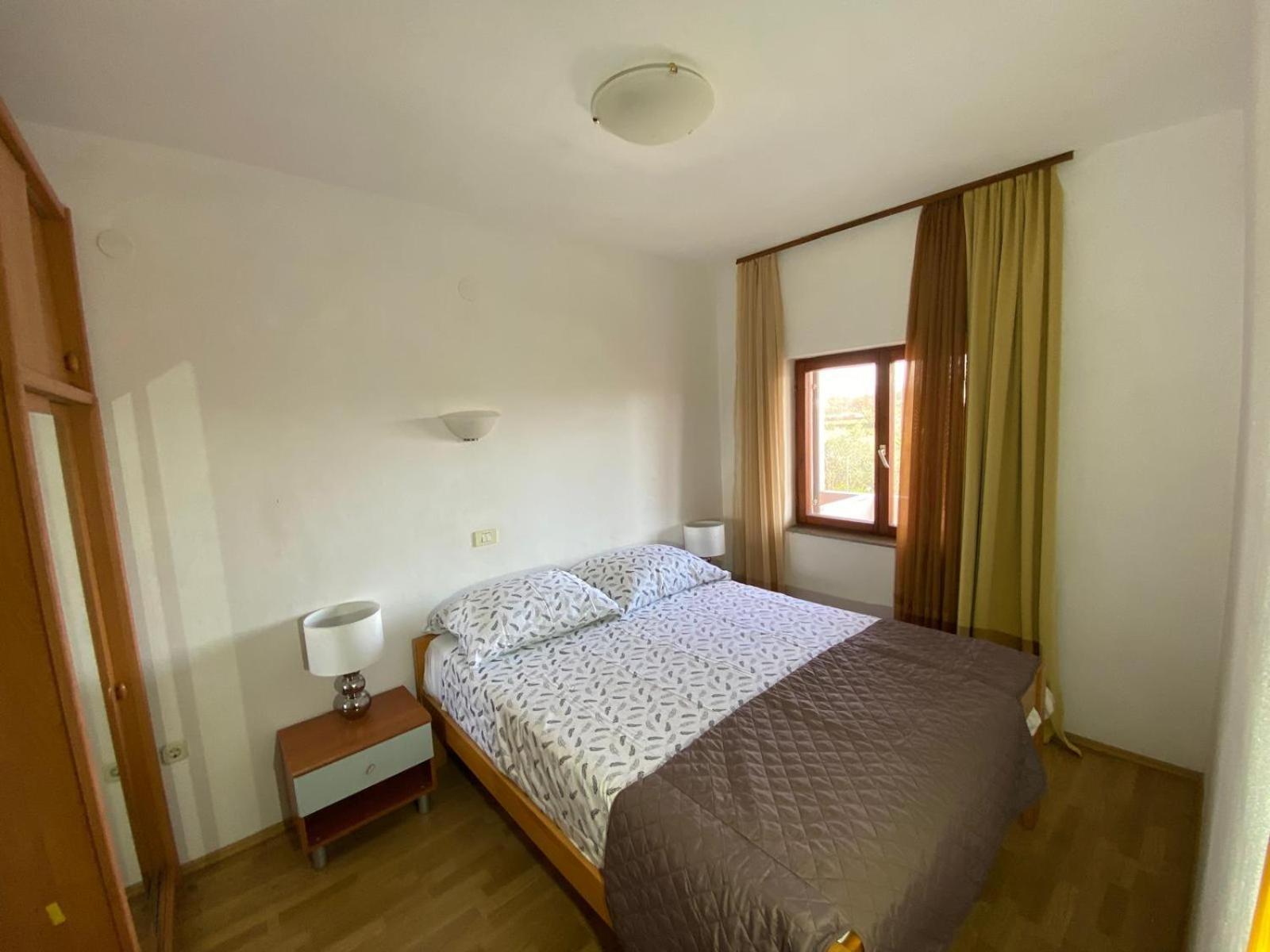 Apartments Aurelia Nova Vas  Exterior photo
